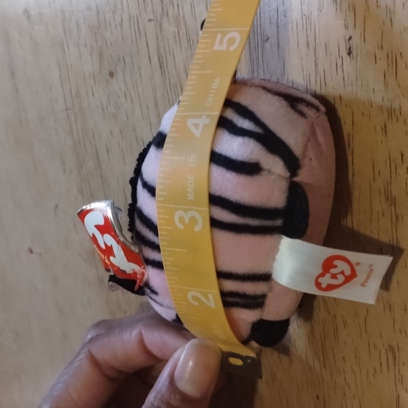 •Teeny Ty Beanie Babies Pennie Zebra - Picture 15 of 17